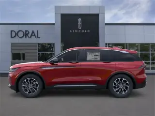 Lincoln Nautilus 2025 AWD Premiere SUV de 4 puertas
