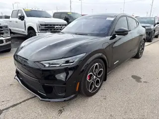 Ford Mustang Mach-E 2023 SUV de 4 puertas AWD GT