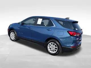 Chevrolet Equinox 2024 LT SUV de 4 puertas con 1LT