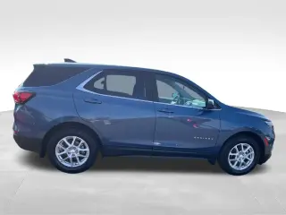 Chevrolet Equinox 2024 LT SUV de 4 puertas con 1LT