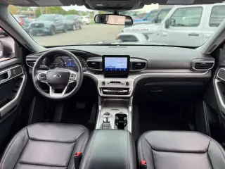 Ford Explorer 2024 AWD XLT SUV de 4 puertas