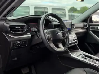 Ford Explorer 2024 AWD XLT SUV de 4 puertas
