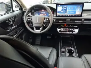 Lincoln Corsair 2024 Premiere 4dr SUV