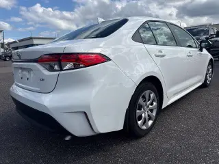 Toyota Corolla 2025 LE Sedán de 4 puertas