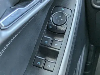 Ford Explorer 2022 AWD XLT SUV de 4 puertas