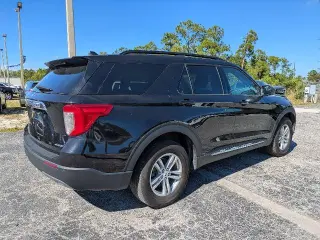 Ford Explorer 2022 AWD XLT SUV de 4 puertas