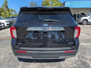 Ford Explorer 2022 AWD XLT SUV de 4 puertas