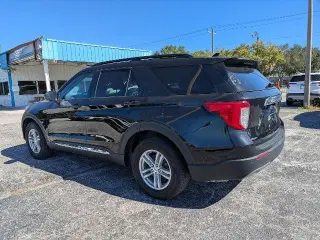 Ford Explorer 2022 AWD XLT SUV de 4 puertas