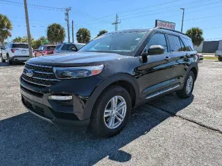 Ford Explorer 2022 AWD XLT SUV de 4 puertas
