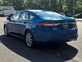 Ford Fusion Híbrido 2017 S Sedán de 4 puertas