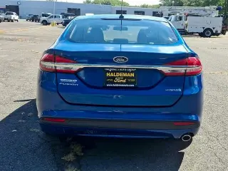 Ford Fusion Híbrido 2017 S Sedán de 4 puertas