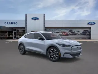 Ford Mustang Mach-E 2026 SUV de 4 puertas Select