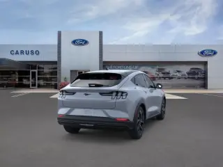 Ford Mustang Mach-E 2026 SUV de 4 puertas Select