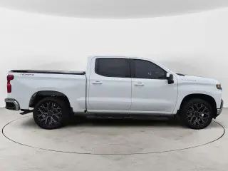 Chevrolet Silverado 1500 2019 4x4 LT 4 puertas Doble Cabina 5.8 pies SB