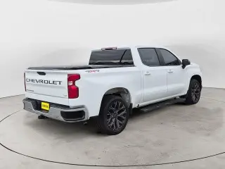 Chevrolet Silverado 1500 2019 4x4 LT 4 puertas Doble Cabina 5.8 pies SB