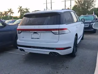 Lincoln Aviator 2023 Reserve SUV de 4 puertas