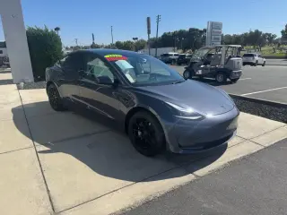 Tesla Model 3 2023 Sedán de 4 puertas