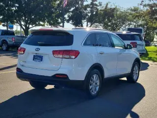 Kia Sorento 2017 AWD LX SUV de 4 puertas