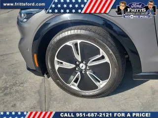 Ford Mustang Mach-E 2023 Premium SUV de 4 puertas