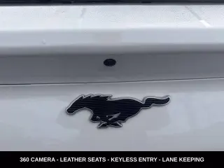 Ford Mustang Mach-E 2023 AWD Select SUV de 4 puertas