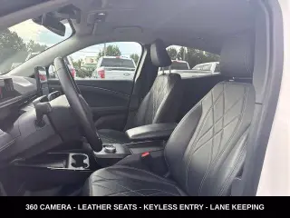 Ford Mustang Mach-E 2023 AWD Select SUV de 4 puertas