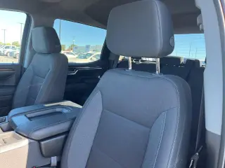 Chevrolet Silverado 1500 2023 4x4 LT 4 puertas Crew Cab 5.8 pies SB con 2FL