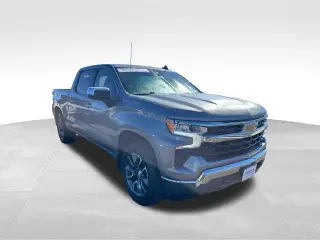 Chevrolet Silverado 1500 2023 4x4 LT 4 puertas Crew Cab 5.8 pies SB con 2FL