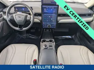 Ford Mustang Mach-E 2023 Premium SUV de 4 puertas