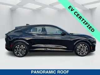 Ford Mustang Mach-E 2023 Premium SUV de 4 puertas