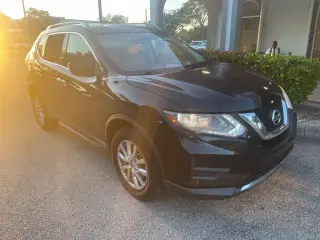 Nissan Rogue 2017 S 4puertas Crossover