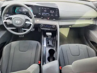 Hyundai ELANTRA 2025 SEL Sport 4dr Sedan