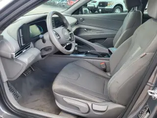 Hyundai ELANTRA 2025 SEL Sport 4dr Sedan