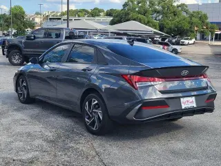 Hyundai ELANTRA 2025 SEL Sport 4dr Sedan