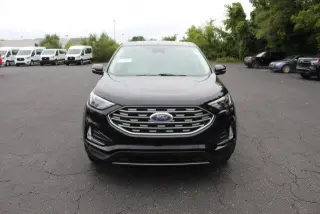 Ford Edge 2024 AWD Titanium SUV de 4 puertas