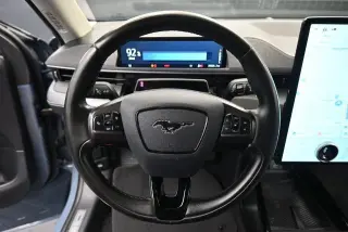 Ford Mustang Mach-E 2023 Premium SUV de 4 puertas