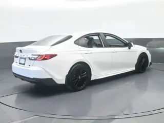 Toyota Camry 2026 SE 4dr Sedán