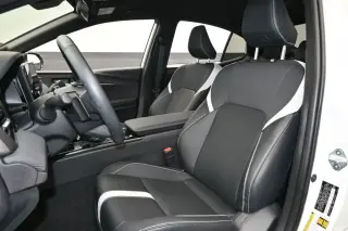 Toyota Camry 2026 SE 4dr Sedán