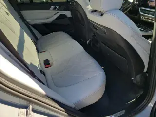 BMW X5 2024 sDrive40i Vehículo de Actividad Deportiva de 4 puertas