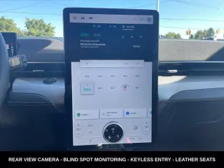 Ford Mustang Mach-E 2023 SUV de 4 puertas AWD Select