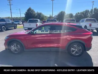 Ford Mustang Mach-E 2023 SUV de 4 puertas AWD Select
