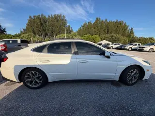 Sedán de 4 puertas Hyundai SONATA 2021 SEL