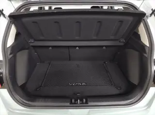 Hyundai VENUE 2025 SEL Crossover de 4 puertas