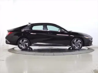 Hyundai ELANTRA 2024 Limited Sedán de 4 puertas