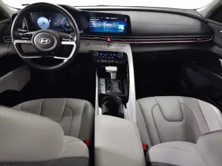 Hyundai ELANTRA 2024 Limited Sedán de 4 puertas