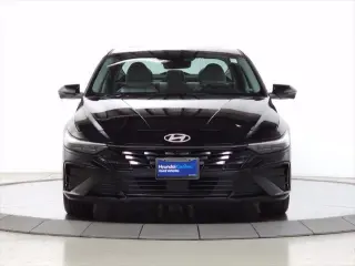 Hyundai ELANTRA 2024 Limited Sedán de 4 puertas