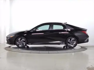 Hyundai ELANTRA 2024 Limited Sedán de 4 puertas
