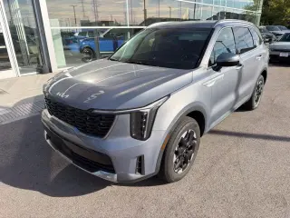 Kia Sorento 2024 AWD S 4 puertas SUV
