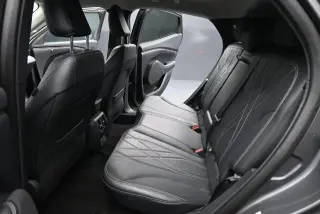 Ford Mustang Mach-E 2023 Select SUV de 4 puertas