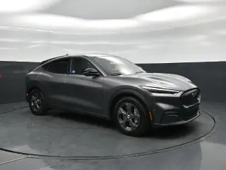 Ford Mustang Mach-E 2023 Select SUV de 4 puertas