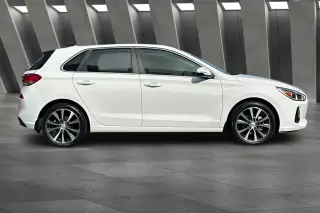 Hyundai ELANTRA GT 2020 4 puertas Hatchback